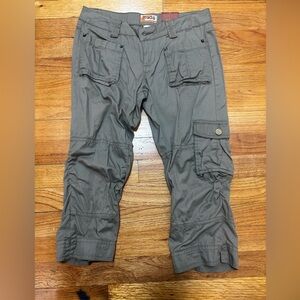 Mudd women’s Taupe Cargo Pants